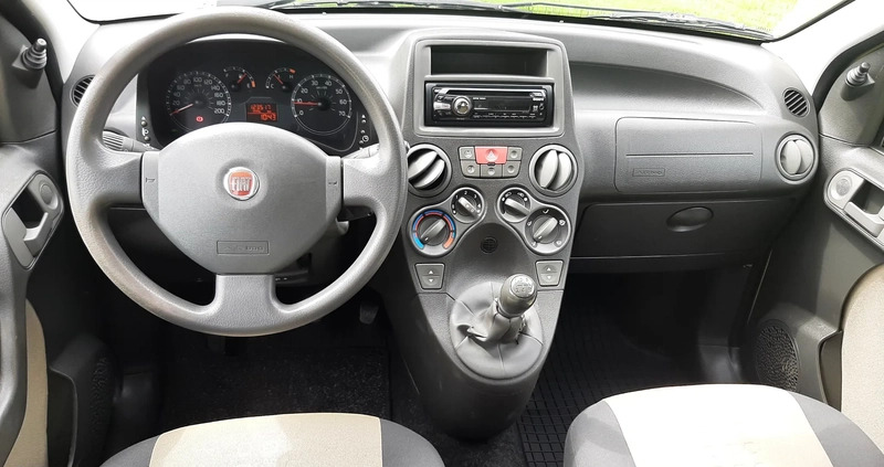 Fiat Panda cena 13300 przebieg: 123000, rok produkcji 2009 z Zwoleń małe 326